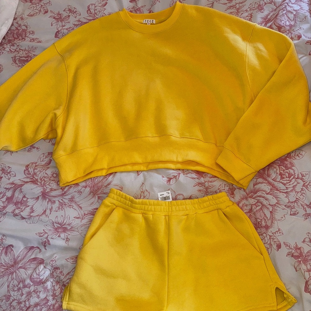 Yellow Cropped Sweatshirt and Shorts Set